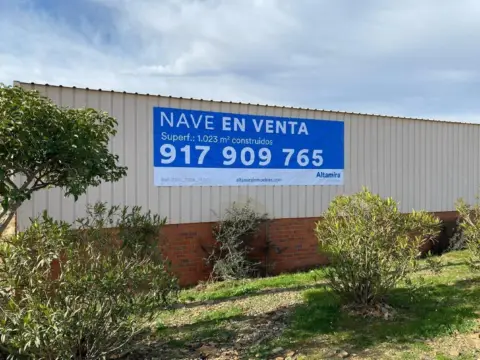 Nave industrial en calle Francisco Guerrero Cantero, nº S/N